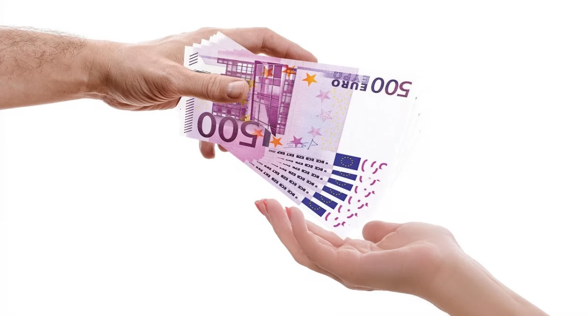 Pożyczka na cudze dane – można zostać dłużnikiem bez własnej winy?