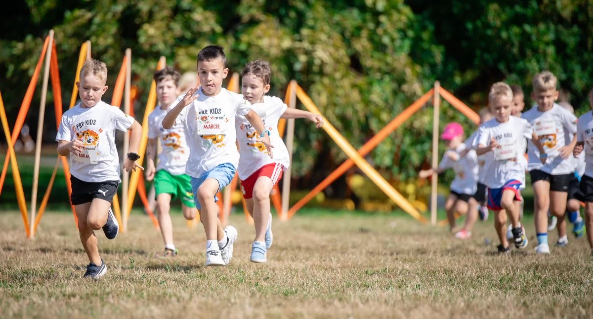  Ruszyły zapisy do 3. edycji Poland Business Run Kids! Mali biegacze pobiegną dla 8-letniego Oliwiera
