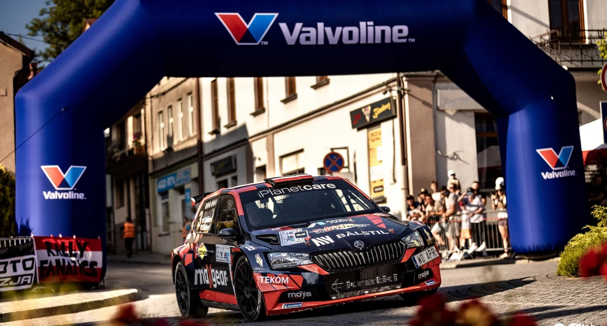 Valvoline Rajd Małopolski 2025: Sportowe emocje, rozwój regionu i wspólna odpowiedzialność 