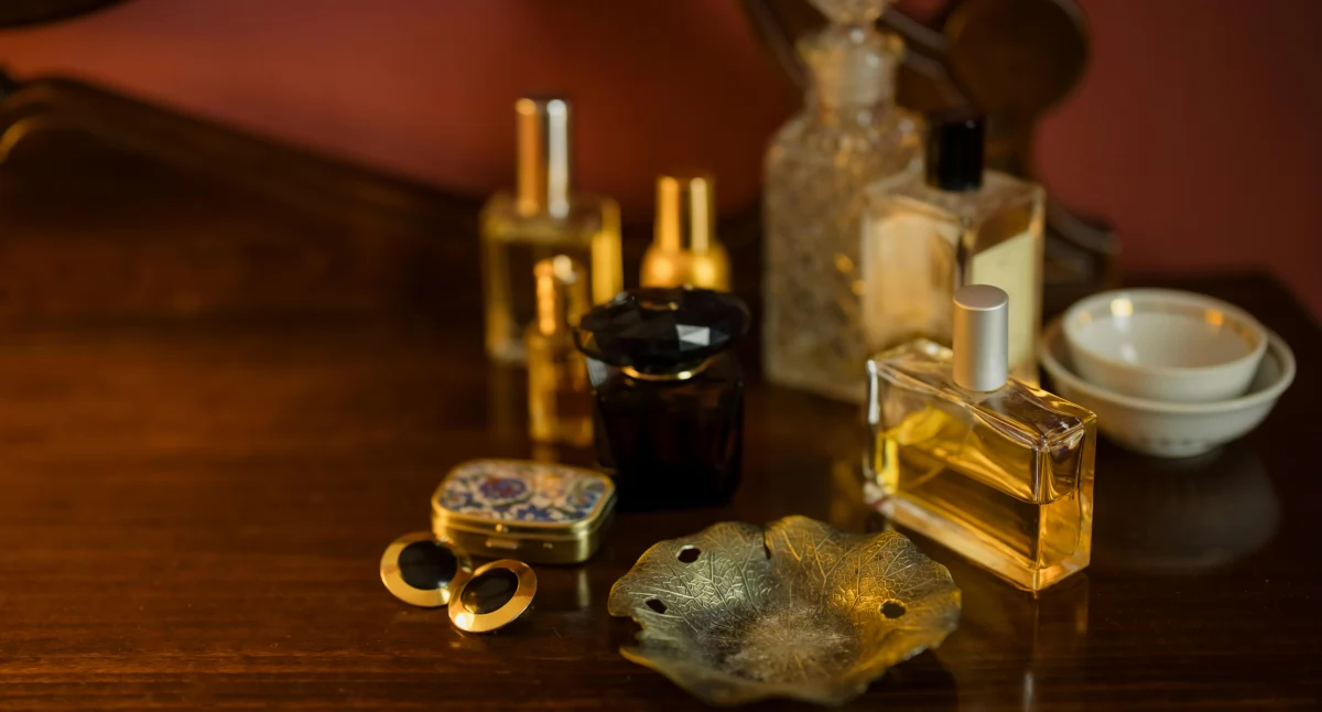 Jak dobrać perfumy, które naprawdę pasują do Twojej osobowości – przewodnik zapachowy