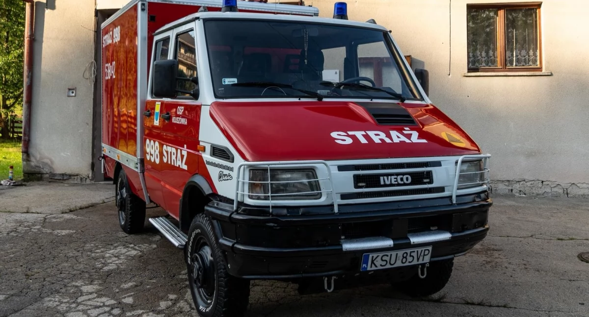 Strażacy z Kojszówki sprzedają niezawodny samochód ratowniczy