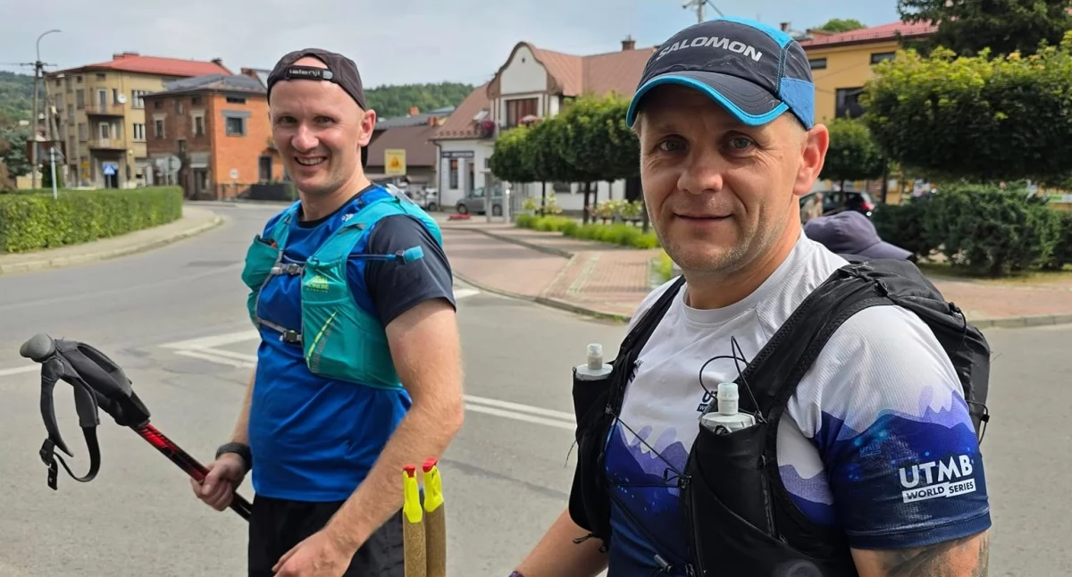 Biegną Mały Szlak Beskidzki… aby pomóc pogorzelcom z Tarnawy Dolnej