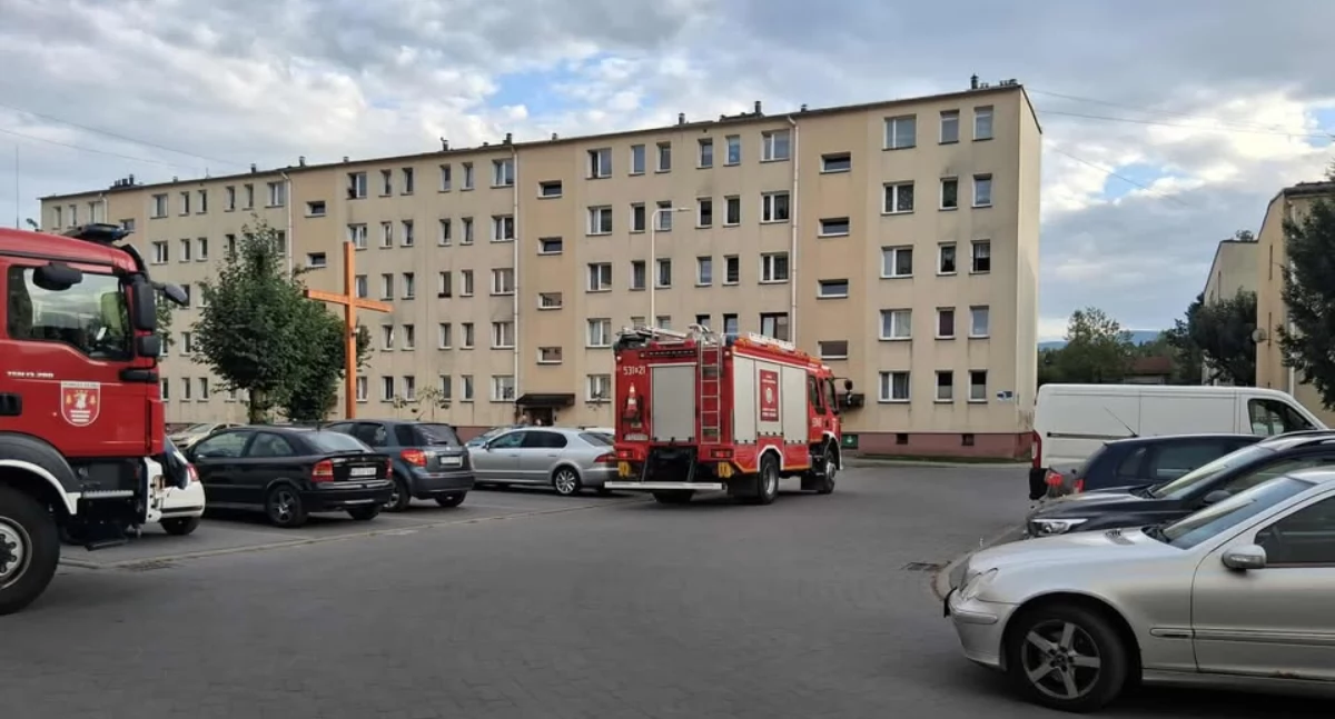 Zadymienie na osiedlu 1000-lecia w Makowie Podhalańskim