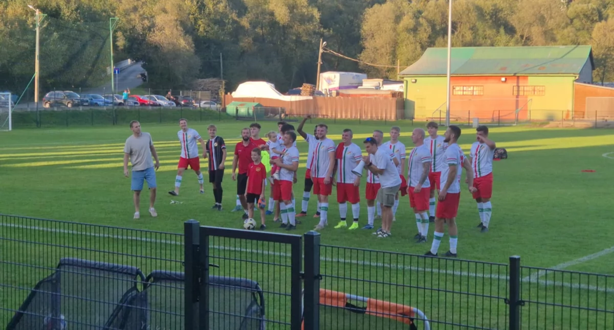 OKRĘGÓWA: Co ten Jałowiec?! Wielka remontada stryszawian. Jednostronne derby dla Naroża, Babia Góra u lidera nie zapunktowała