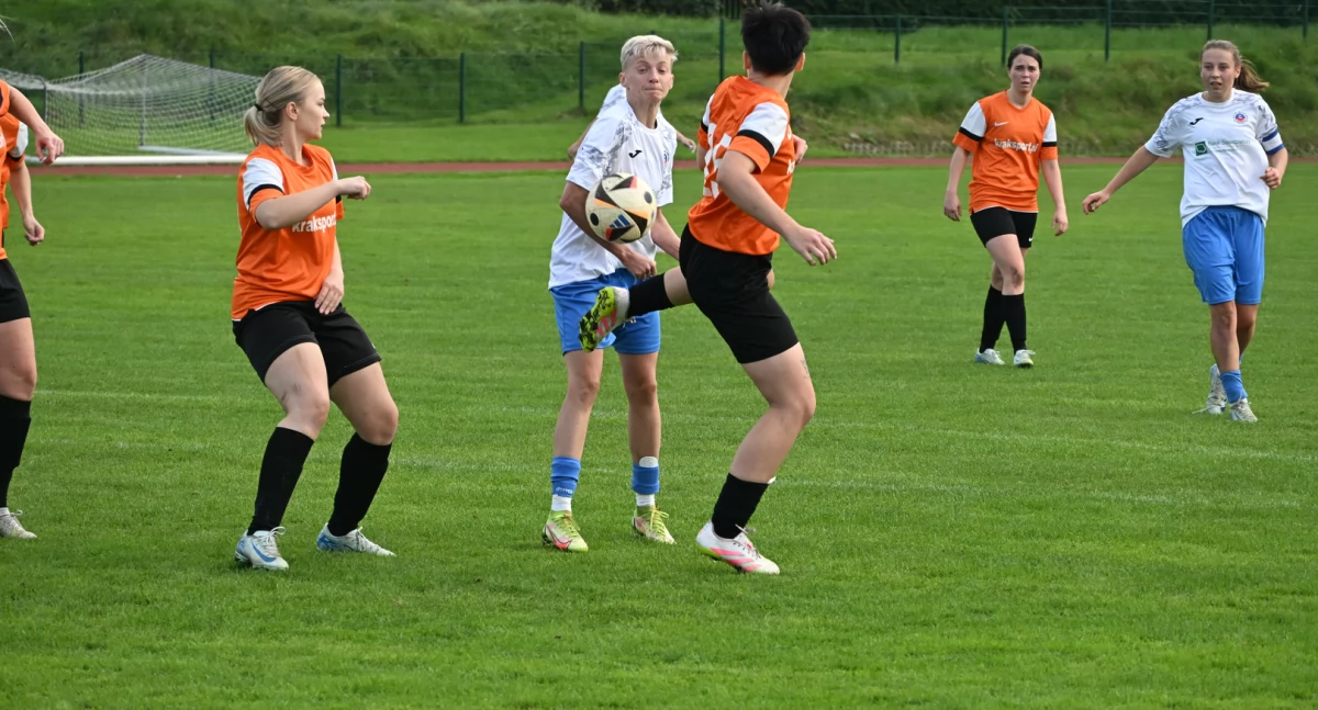 IV-LIGA: Dublet Magdy Howińskiej, Babia Góra w ścisłej ligowej czołówce