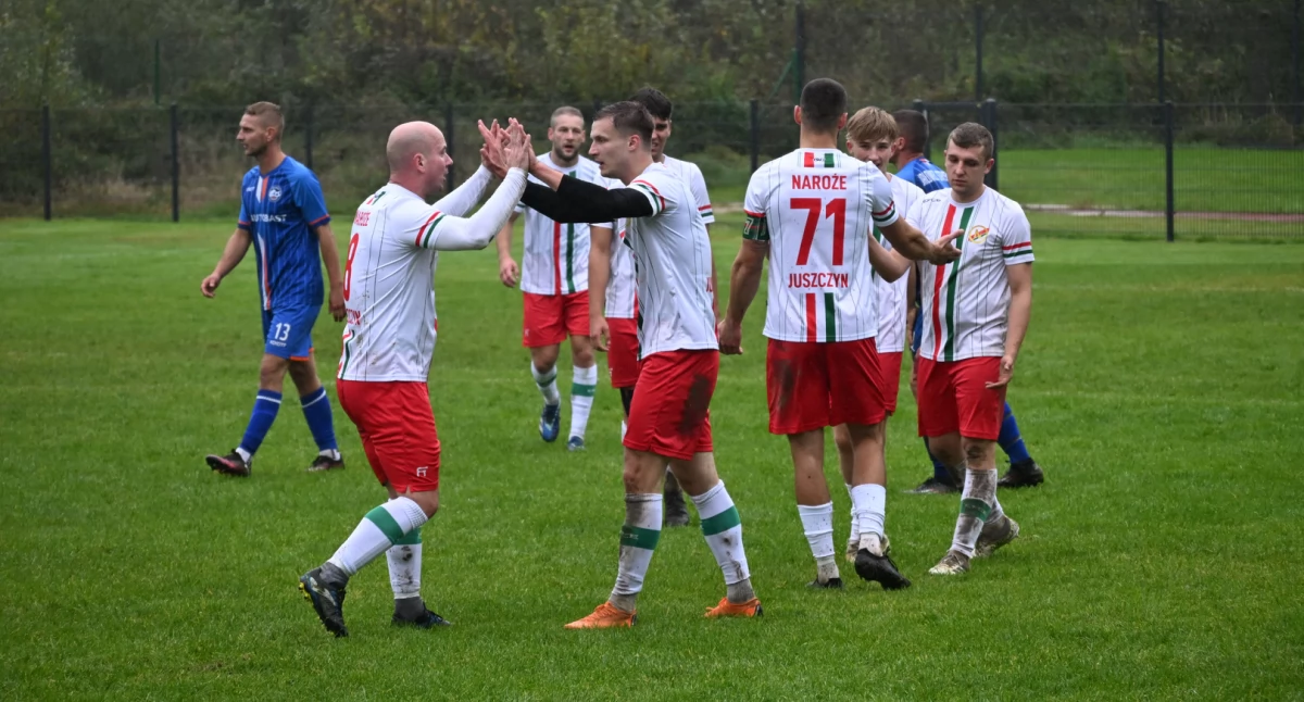 OKRĘGÓWKA: Derbowy zwycięski hattrick Naroża, dla Jałowca tylko uścisk dłoni