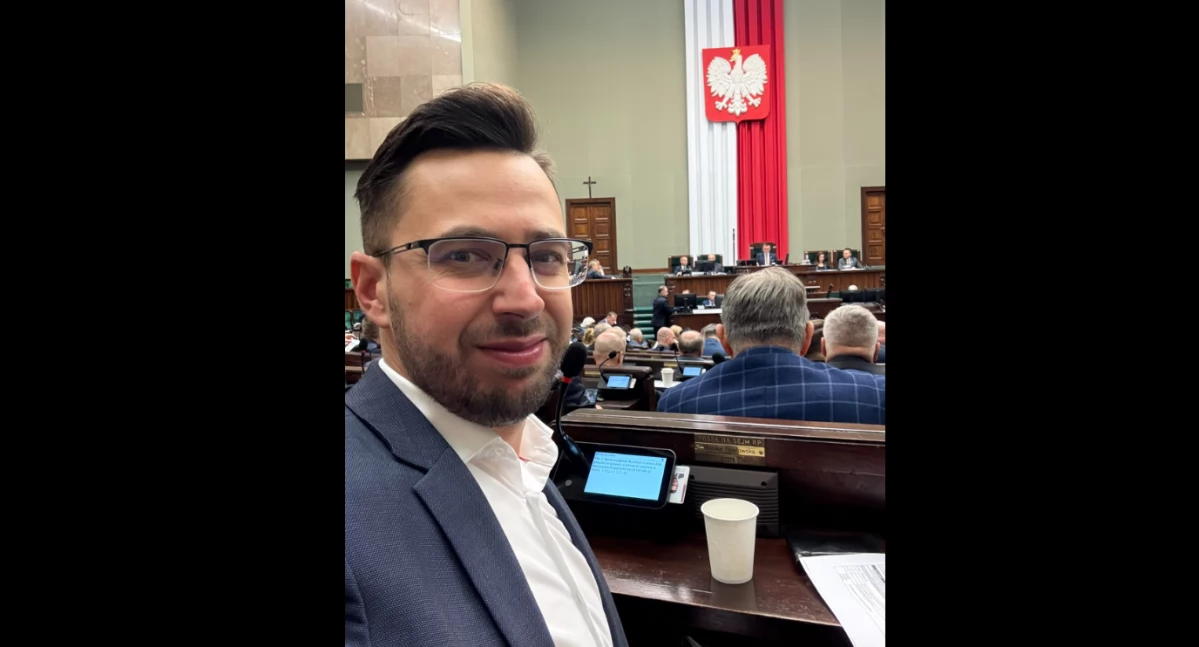 Filip Kaczyński stawia na młodych – rusza Młodzieżowa Rada przy pośle        