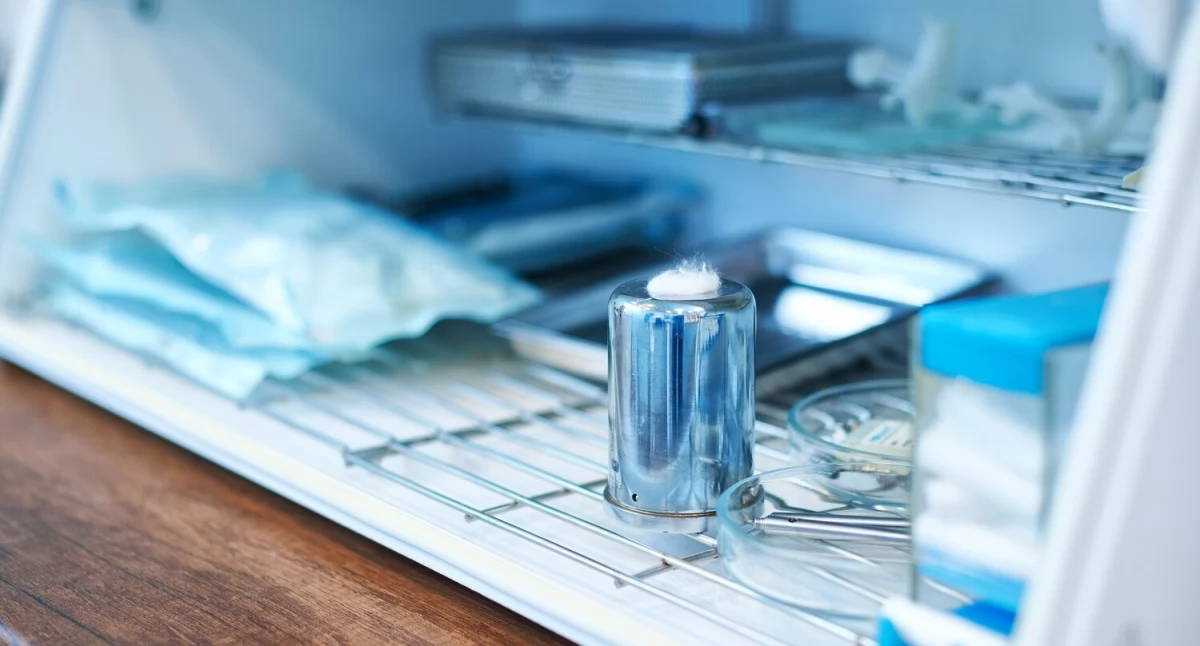 Jaką cieplarkę do laboratorium wybrać?