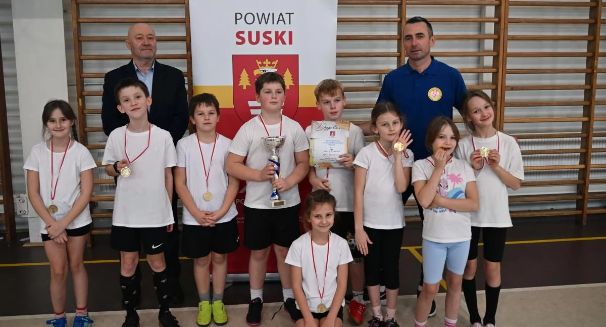 Sportowe emocje, uśmiechy małych mistrzów i awans SP Skawica do finału wojewódzkiego