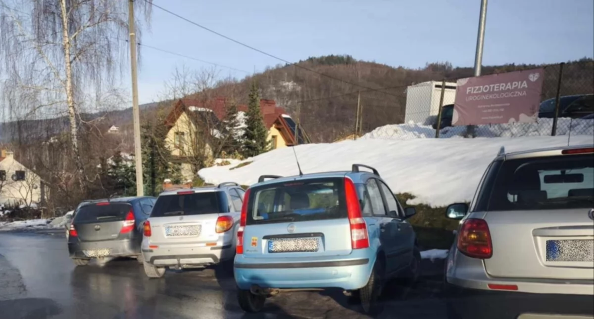 Parkują gdzie popadnie 