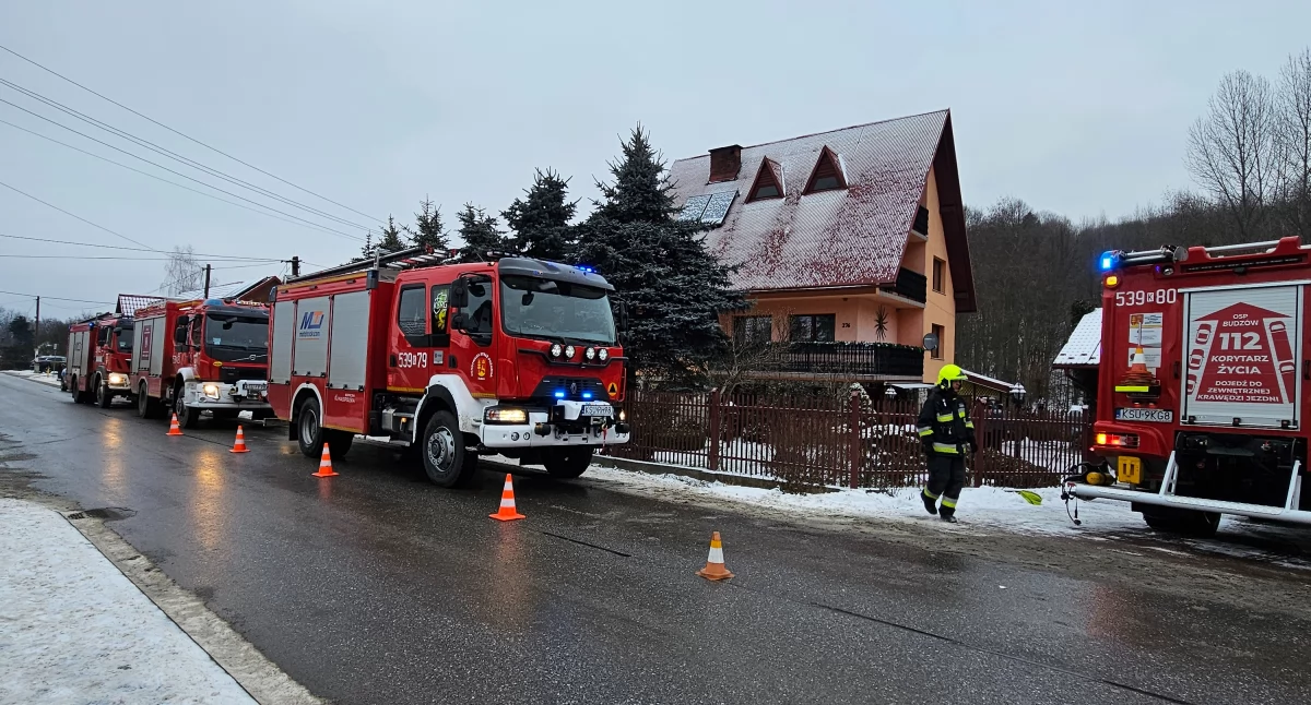 Pożar garażu w Jachówce