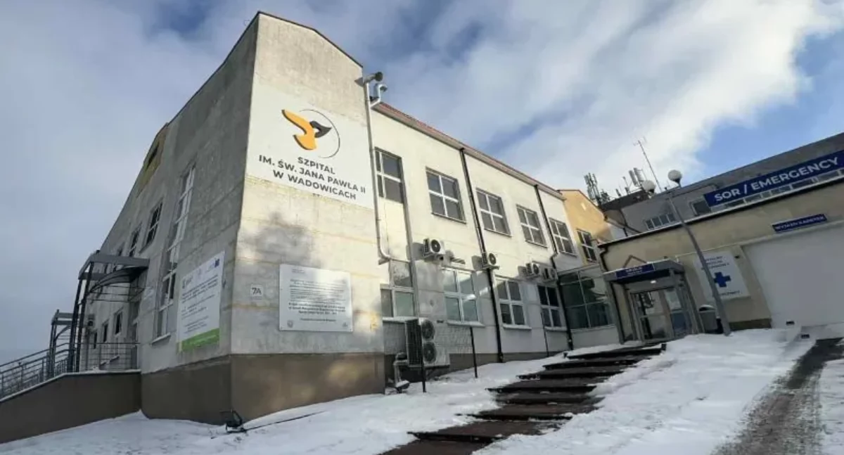 Porodówka w Wadowicach znika. Suski szpital czeka szturm?
