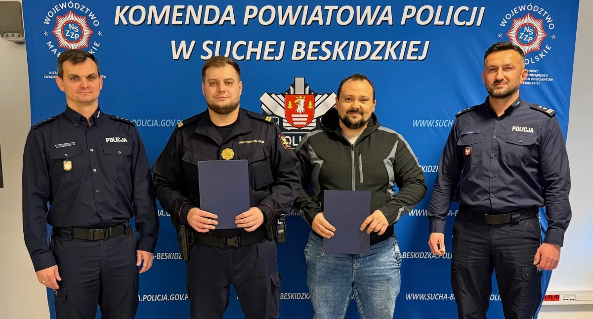 Bohaterska postawa godna naśladowania. Policja podziękowała mieszkańcom