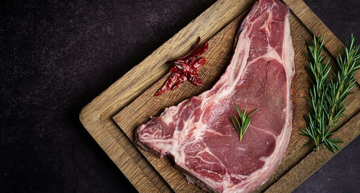 Mięso premium bez wychodzenia z domu – zalety zakupów online