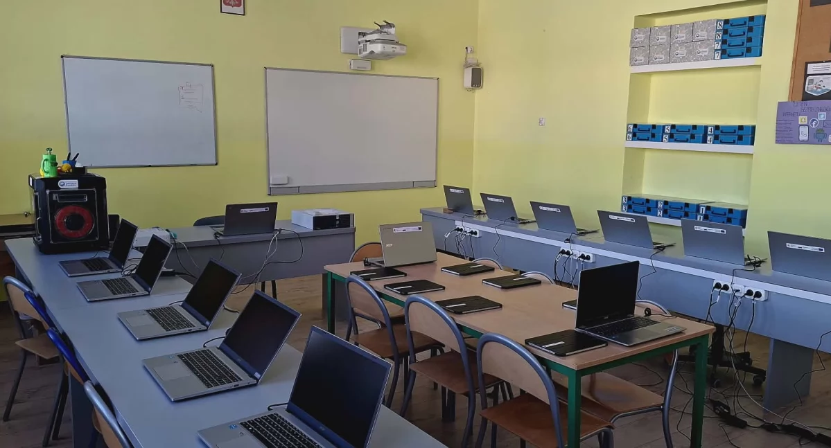 Nowy sprzęt komputerowy dla szkół w Gminie Jordanów