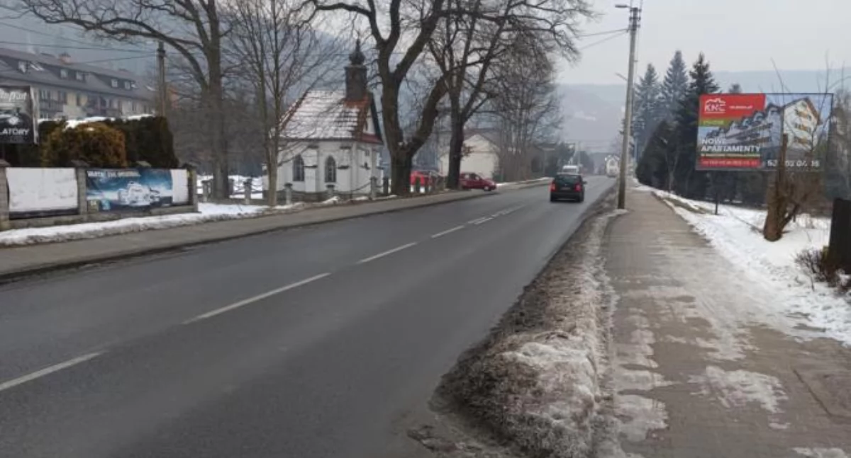 Będzie przejście dla pieszych przez jezdnię krajową koło Smykolandii i Makowskiego Centrum Kultury