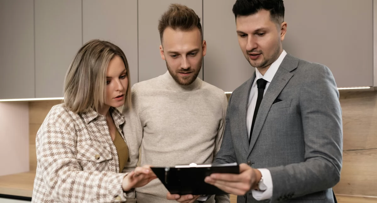 Jak CRM wspiera pracę agenta ubezpieczeniowego?