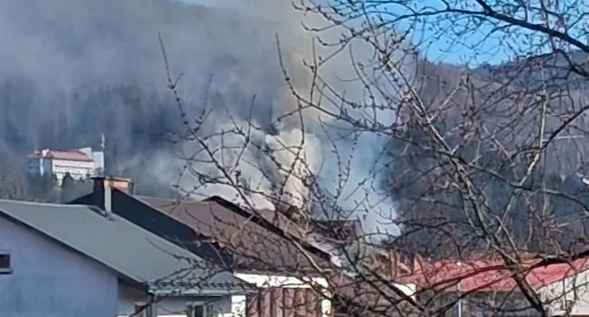 Pożar poddasza w Makowie Podhalańskim