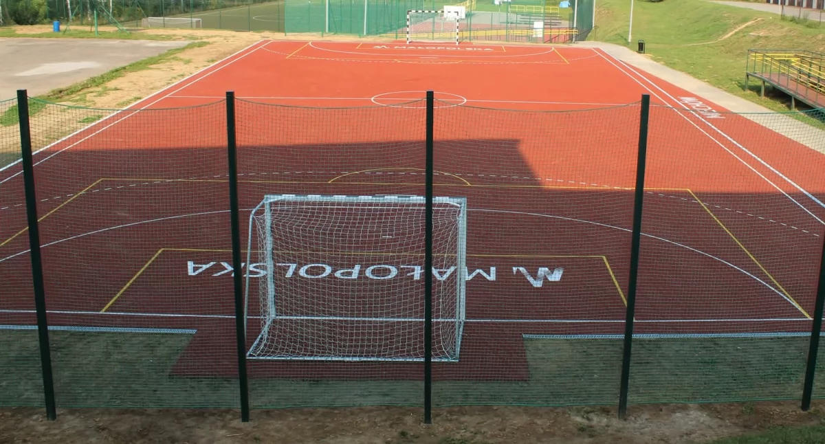 9,4 mln zł na rozwój infrastruktury sportowej w Małopolsce. Wsparcie dla gmin Maków Podhalański i Bystra-Sidzina