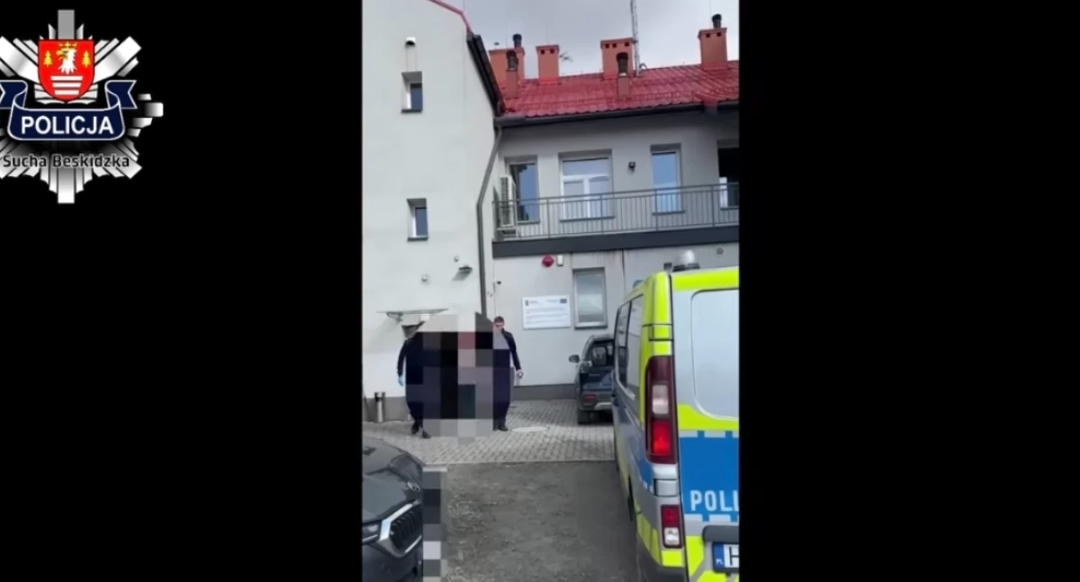 Policyjna akcja „Poszukiwany” w powiecie suskim. Zatrzymano 6 osób i dwóch obcokrajowców