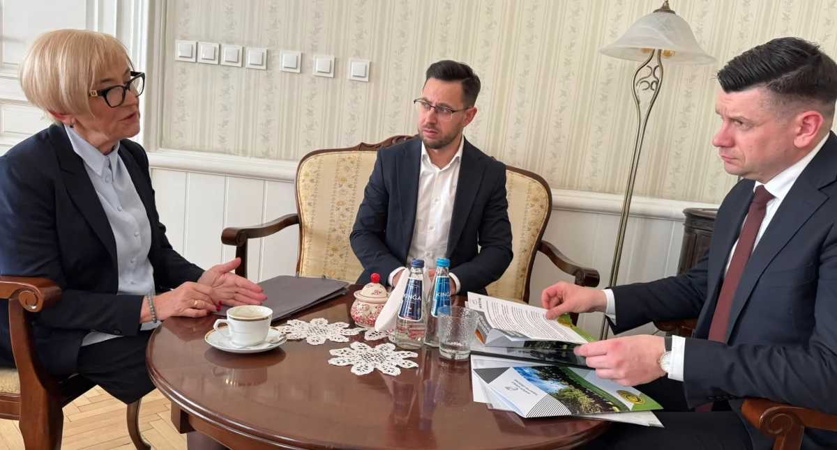 Rozmawiali o przyszłości suskiej uczelni. Spotkanie w Urzędzie Marszałkowskim
