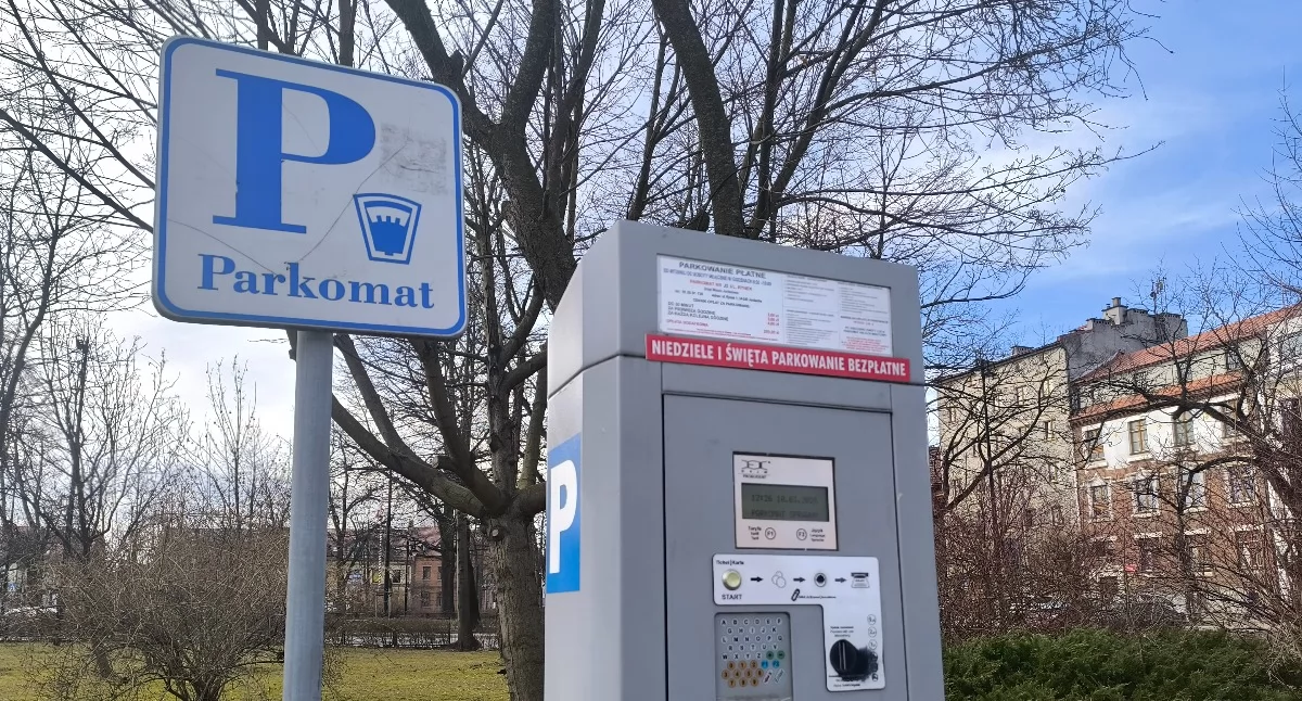 Jordanów zmienia regulamin płatnego parkowania po wyroku NSA. Mandaty będą niższe
