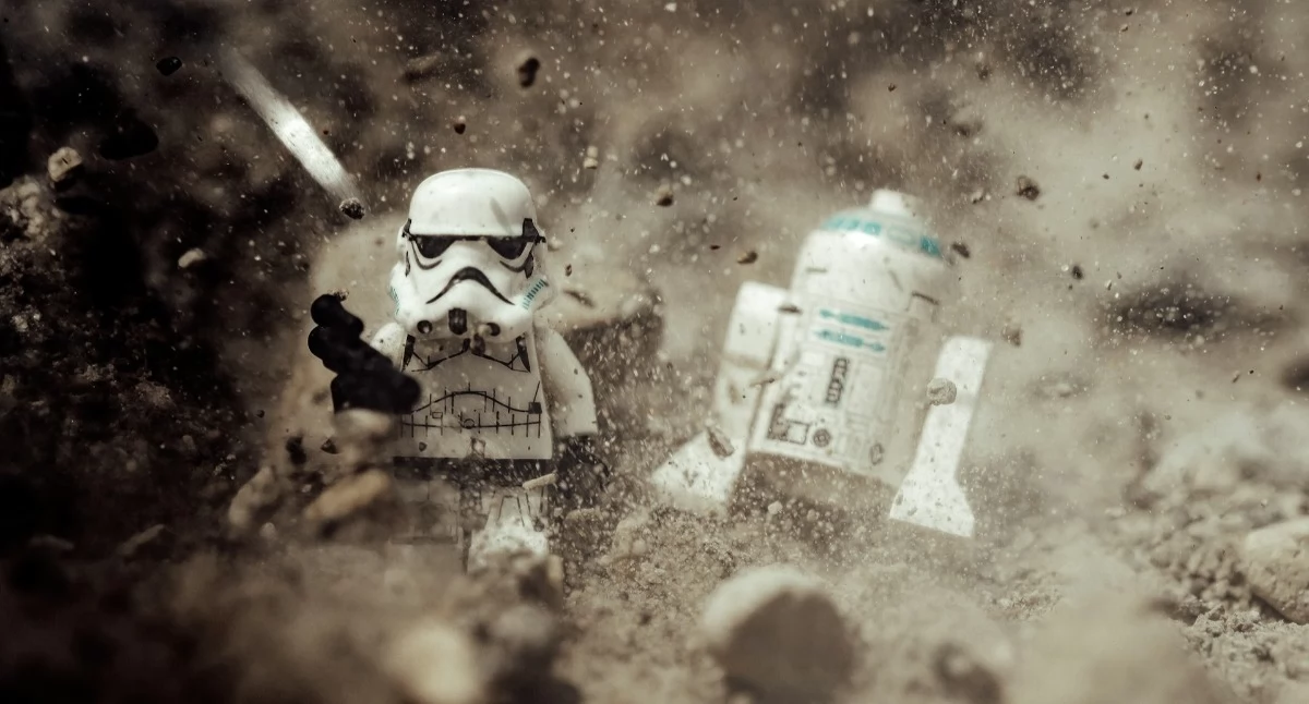 Bitwa o galaktykę w twoim pokoju – stwórz własną armię z zestawami LEGO Star Wars