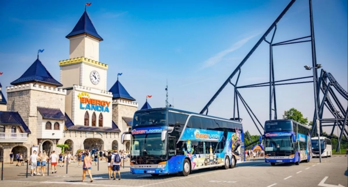 Energylandia rozdaje rabaty na wycieczki szkolne.  Wcześniejsza rezerwacja daje realny zysk