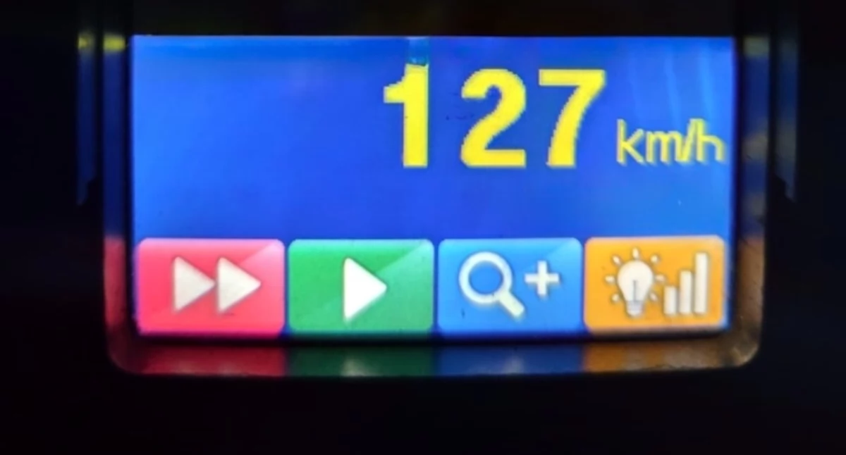127 km/h w terenie zabudowanym. 24-latka straciła prawo jazdy