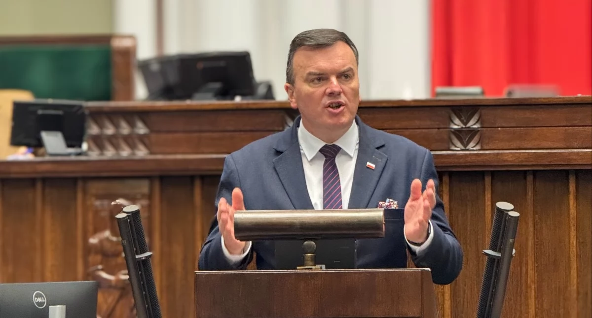 Nowe przepisy SENT uderzą w drobnych przedsiębiorców? Poseł Mariusz Krystian alarmuje