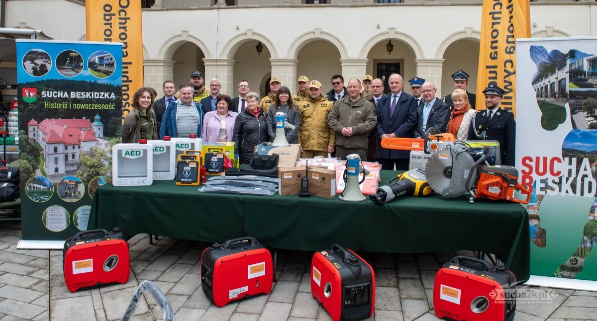 Sucha Beskidzka wzmacnia system ochrony ludności. Nowy sprzęt z programu OLiOC już w mieście