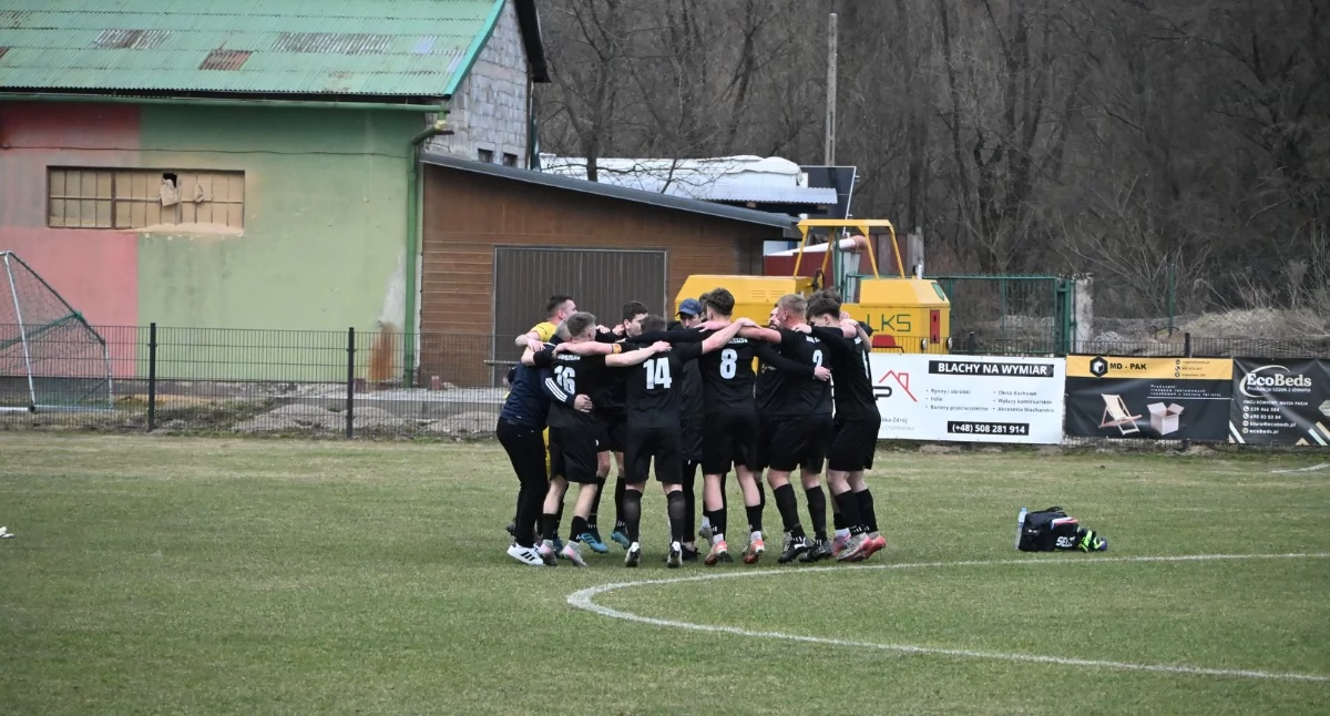 OKRĘGÓWKA: Bomba Górnego, impuls Bańdy przepisem na remontadę Żurawia