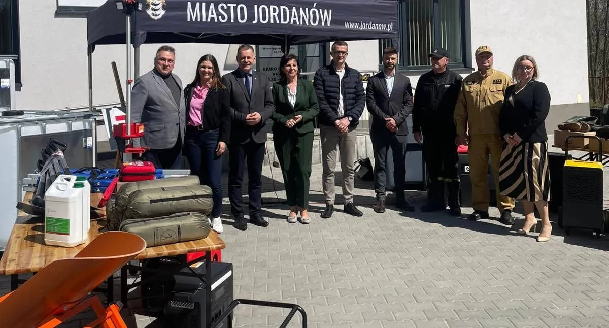 Jordanów podsumował umowy na ochronę ludności i obronę cywilną. „Bezpieczeństwo mieszkańców to praca wielu instytucji”