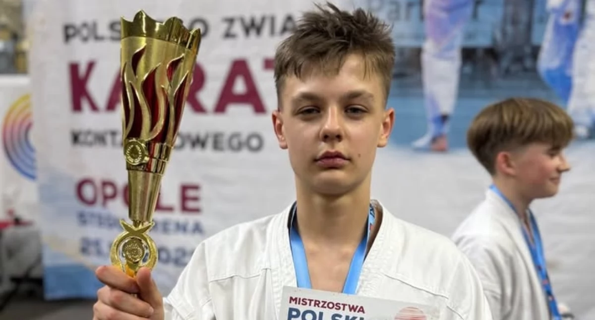 Złoto dla Osielca! Sebastian Łukaszka mistrzem Polski U-14 w karate kontaktowym