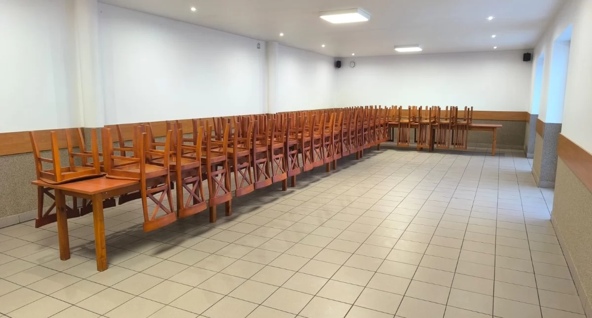 Odnowiona sala OSP Budzów czeka na rodzinne uroczystości
