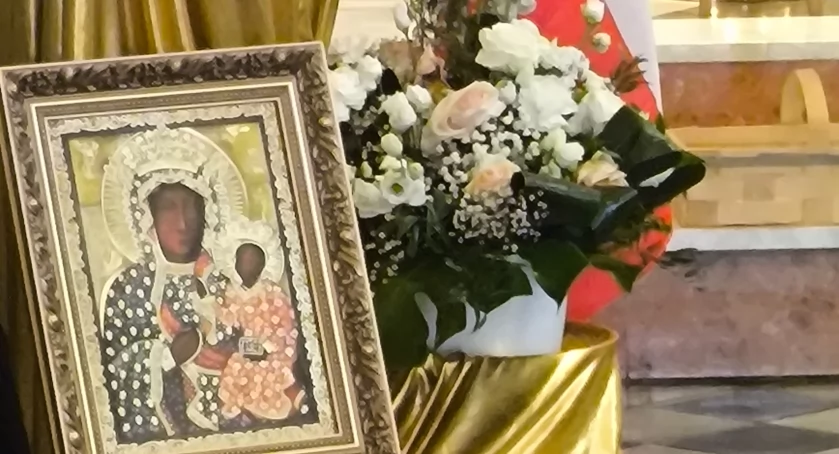 Wspólna modlitwa i pamięć pokoleń: Msza Święta za Ojczyznę w Bieńkówce