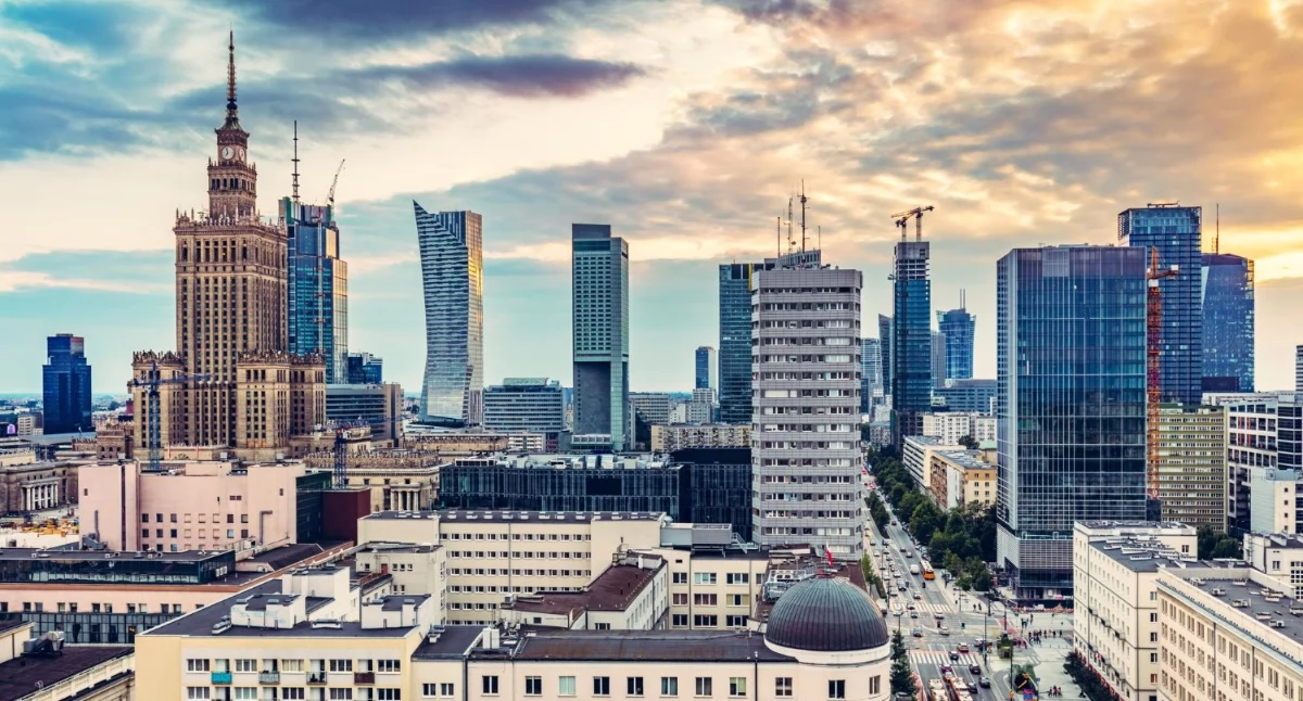 Warszawa na wyciągnięcie ręki. Jak przeżyć idealny weekend, wybierając hotel w samym centrum stolicy.