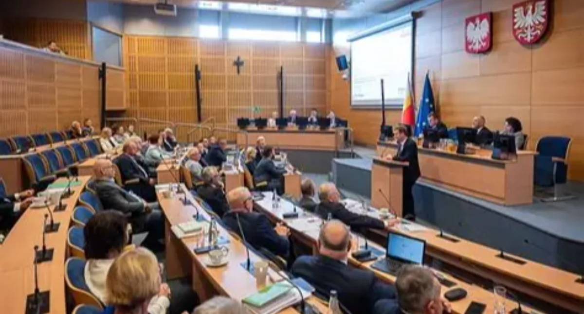 Katolickie rodziny nierówno traktowane? Burza wokół Karty Praw Rodzin