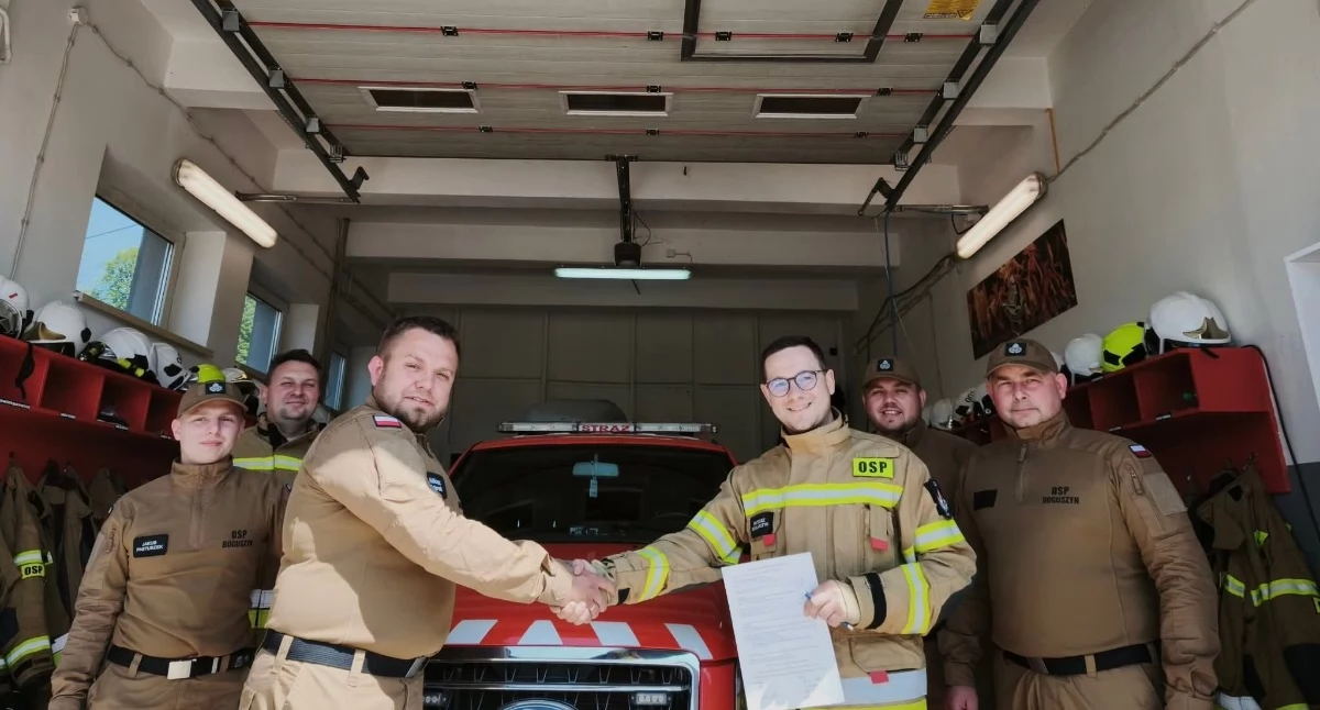 Po 10 latach służby Ford Ranger żegna się z OSP Maków Dolny