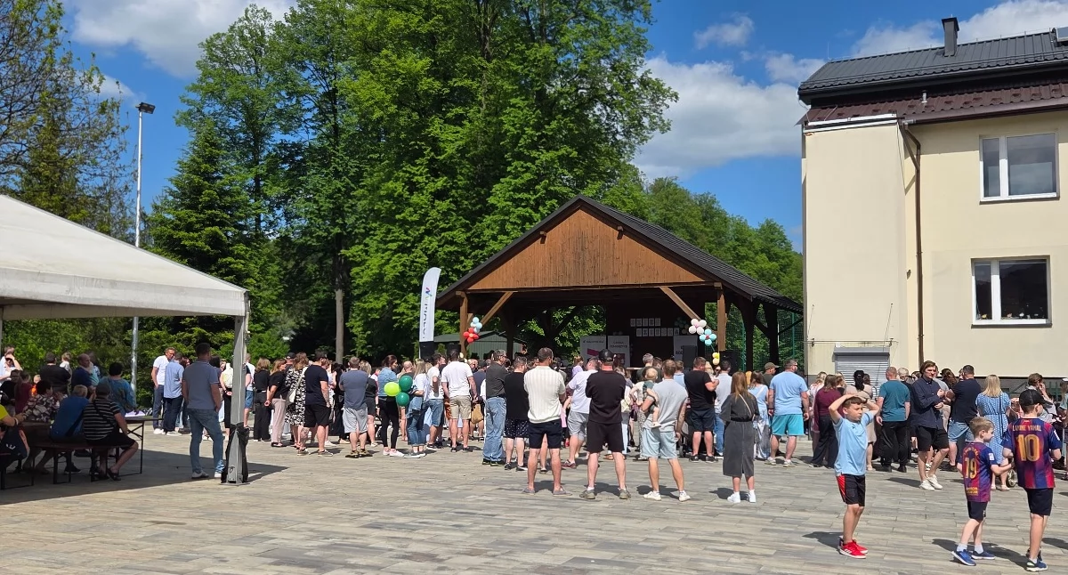 Warsztaty bibułkarstwa w Zembrzycach. Kolejne wydarzenie w ramach Małopolskiego Dnia Dziecka 2026