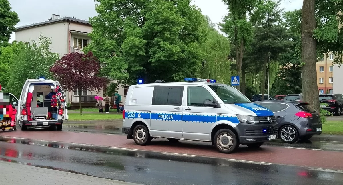 Kobieta zasłabła w Suchej Beskidzkiej. Jako pierwsi pomocy mieli udzielić funkcjonariusze Straży Ochrony Kolei [AKTUALIZACJA]