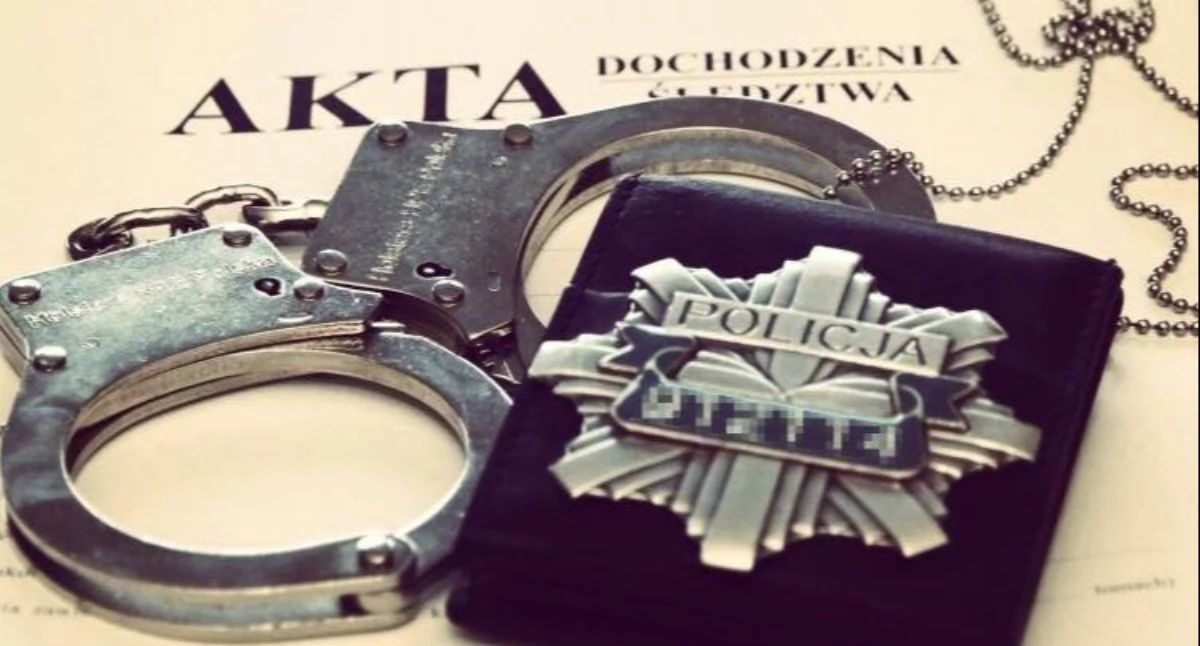 Cios rozbitą butelką w szyję. 39-latek usłyszał zarzut usiłowania zabójstwa