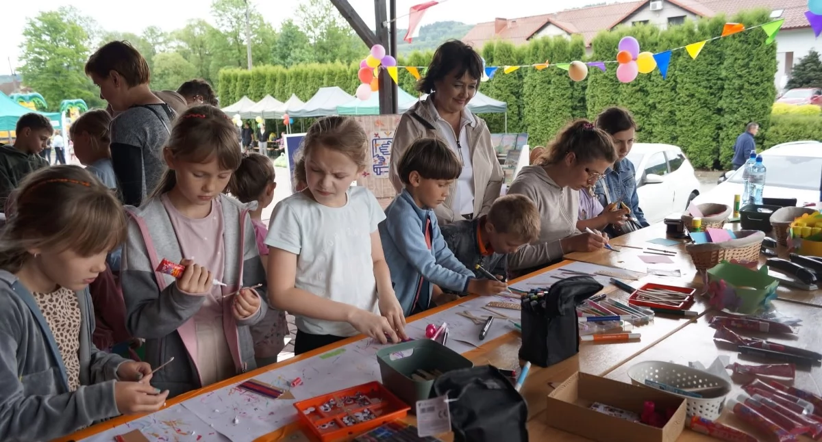 Deszcz nie pokrzyżował planów. Dzień Dziecka w Budzowie pełen atrakcji i uśmiechów