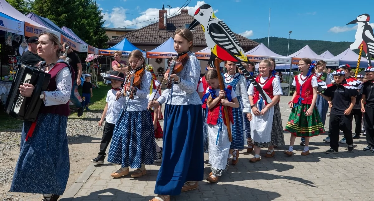 Stryszawa znów pachniała drewnem i tradycją. 29. Święto Zabawki Ludowej za nami