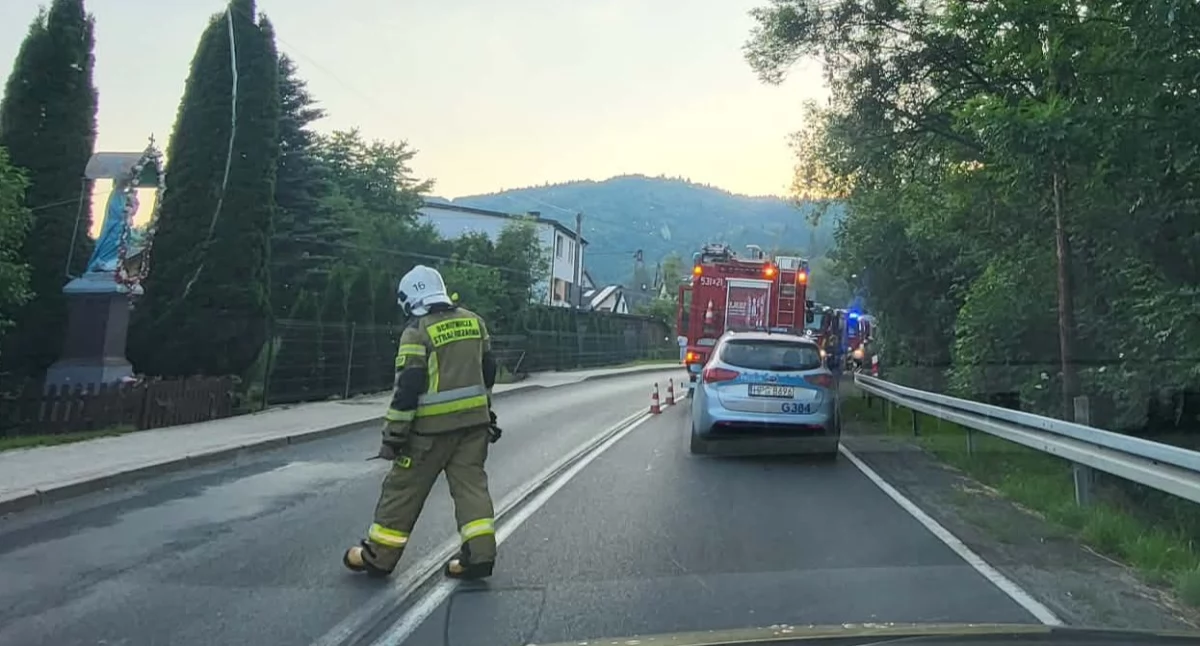 Interwencja strażaków w Skawicy. Utrudnienia w ruchu