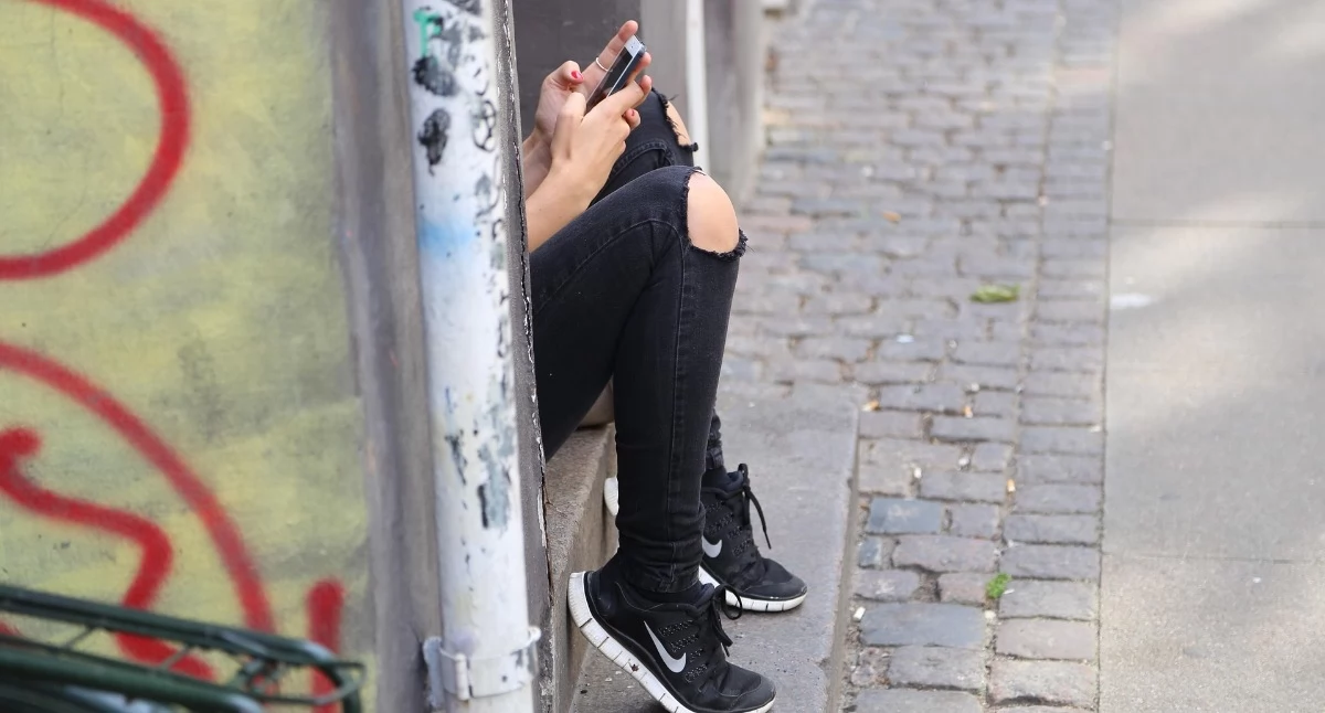 Europosłowie pozwolą czytać WhatsAppa mieszkańców powiatu suskiego!? Sprawdź, jak głosowali.