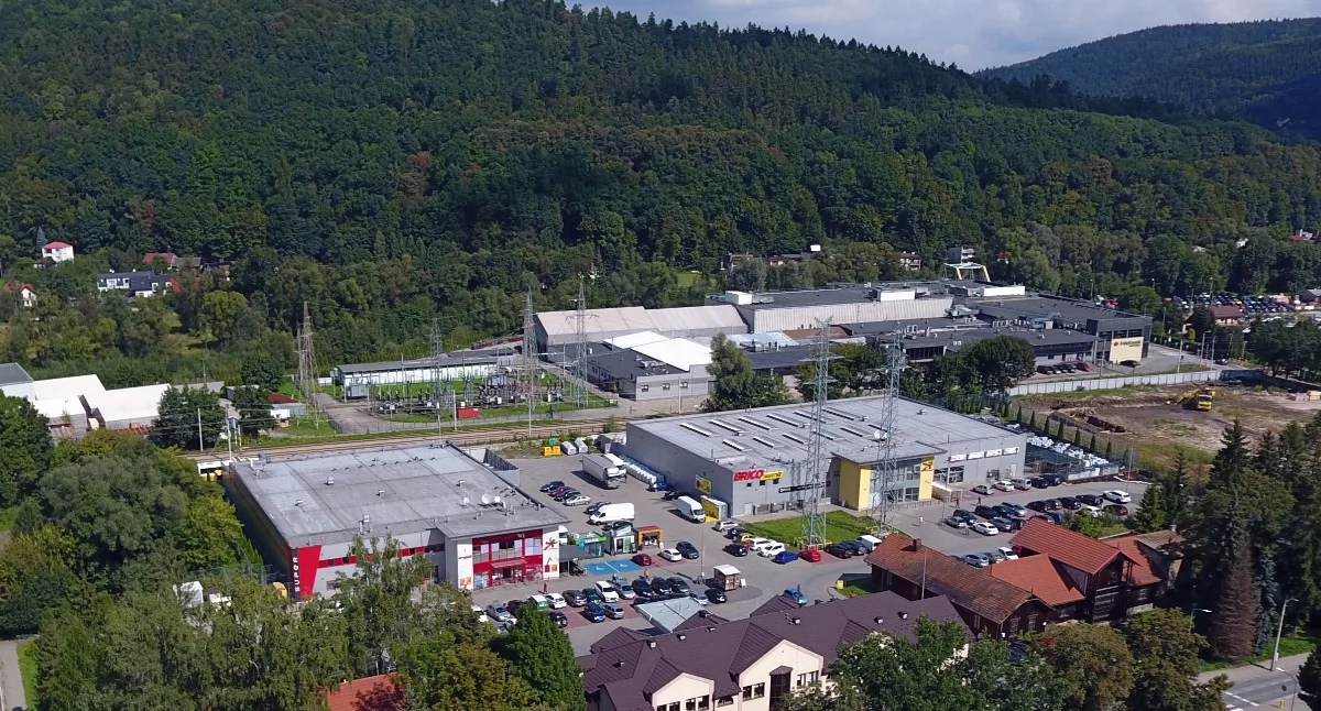 Milionowa inwestycja w Suchej Beskidzkiej. Gmina przejmie teren w centrum miasta