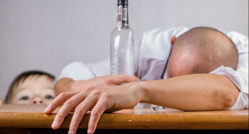 Uzależnienie – gdzie szukać pomocy?