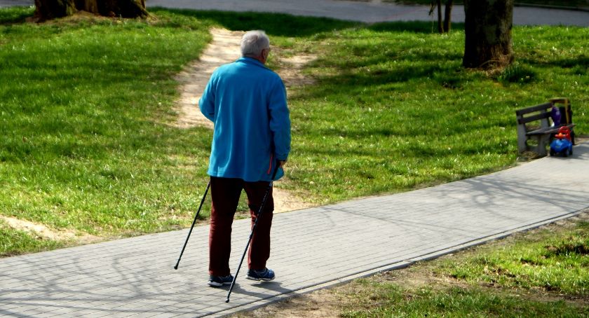 Świadczenia z ZUS wzrosną o kilka procent
