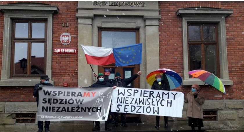 W obronie sędziów protestowano także w Suchej Beskidzkiej 